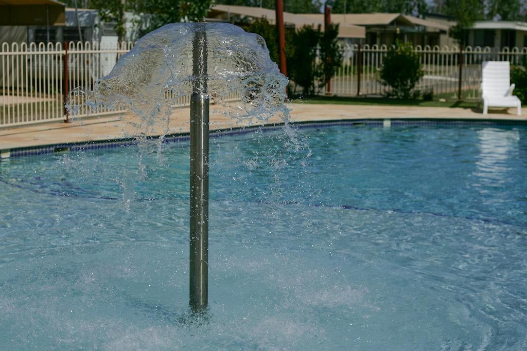 Hotel Sun Country Lifestyle Park Mulwala Esterno foto